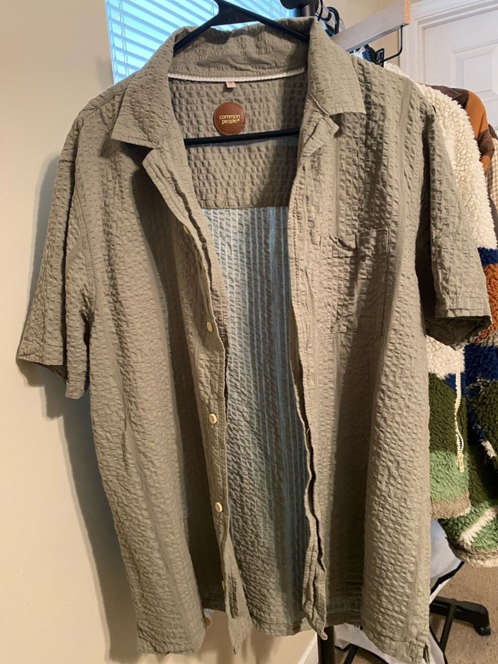 Common People Men’s Sage Green Short-Sleeve Textured Button Up